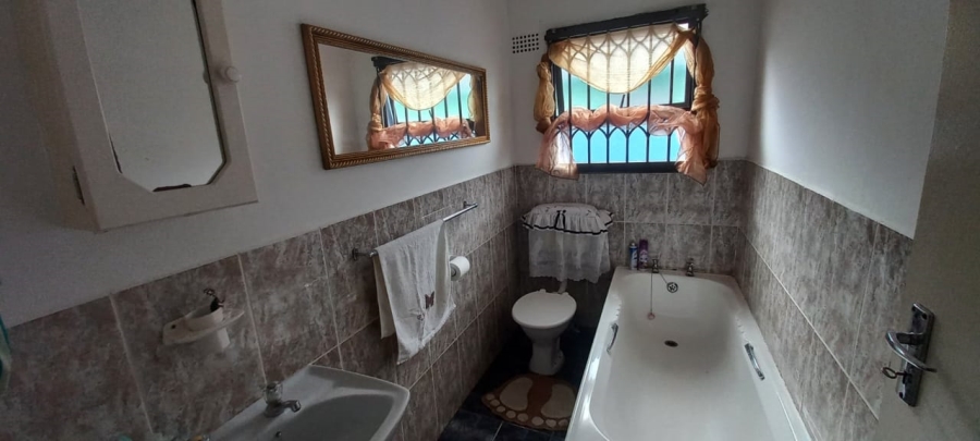 3 Bedroom Property for Sale in Amalinda Eastern Cape